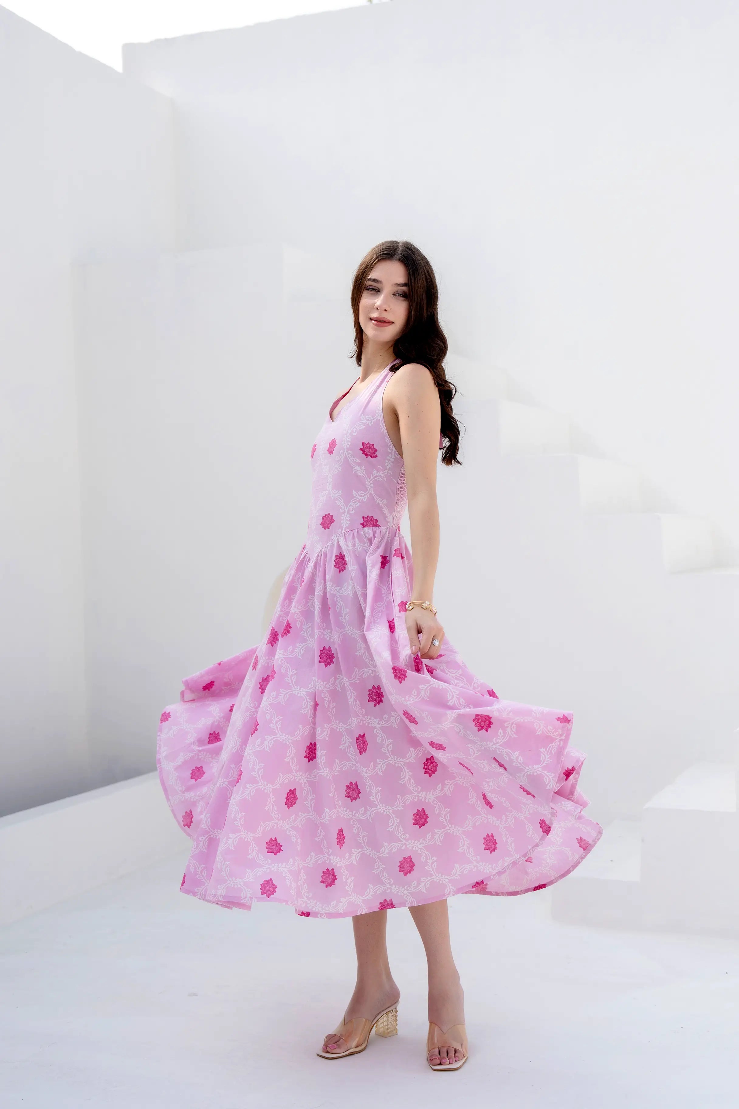 Rose Pink Mist by Golden Lotus